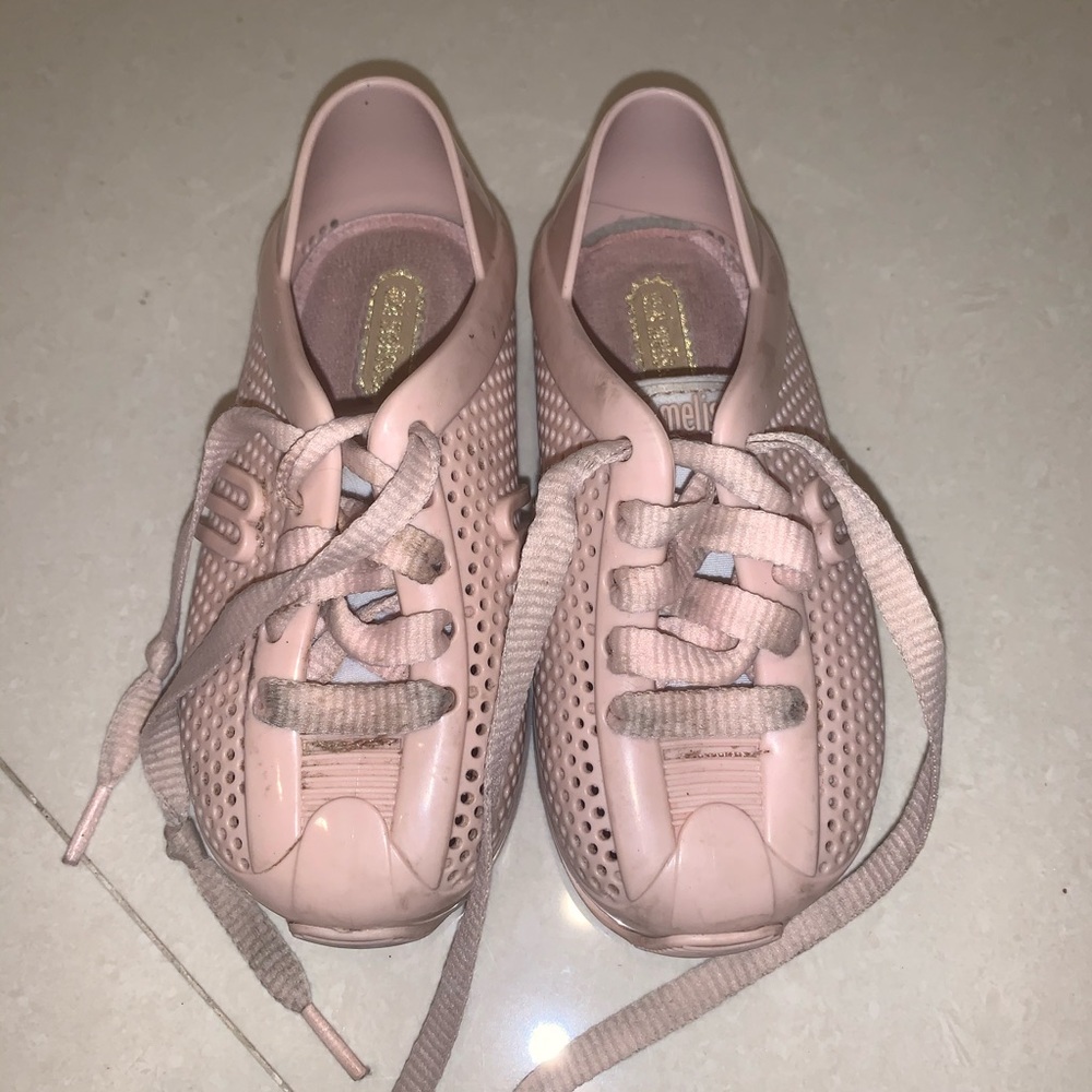 Mini Melissa Tennis